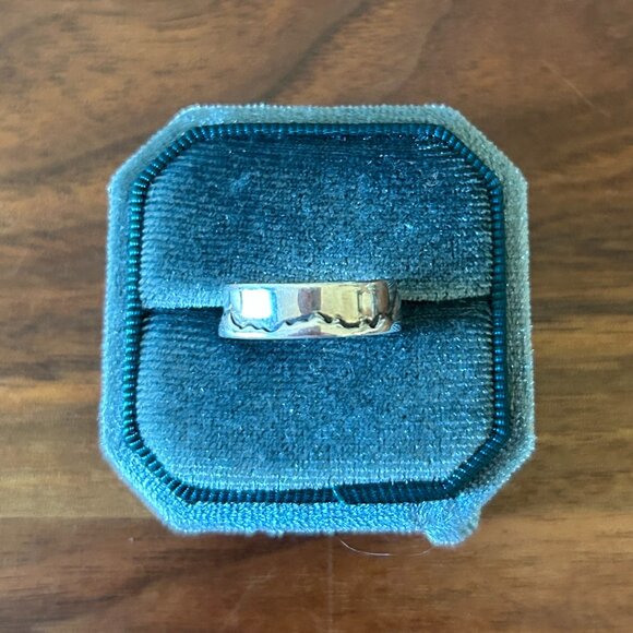 Teton Ring in Sterling Silver - Picture 3 of 4